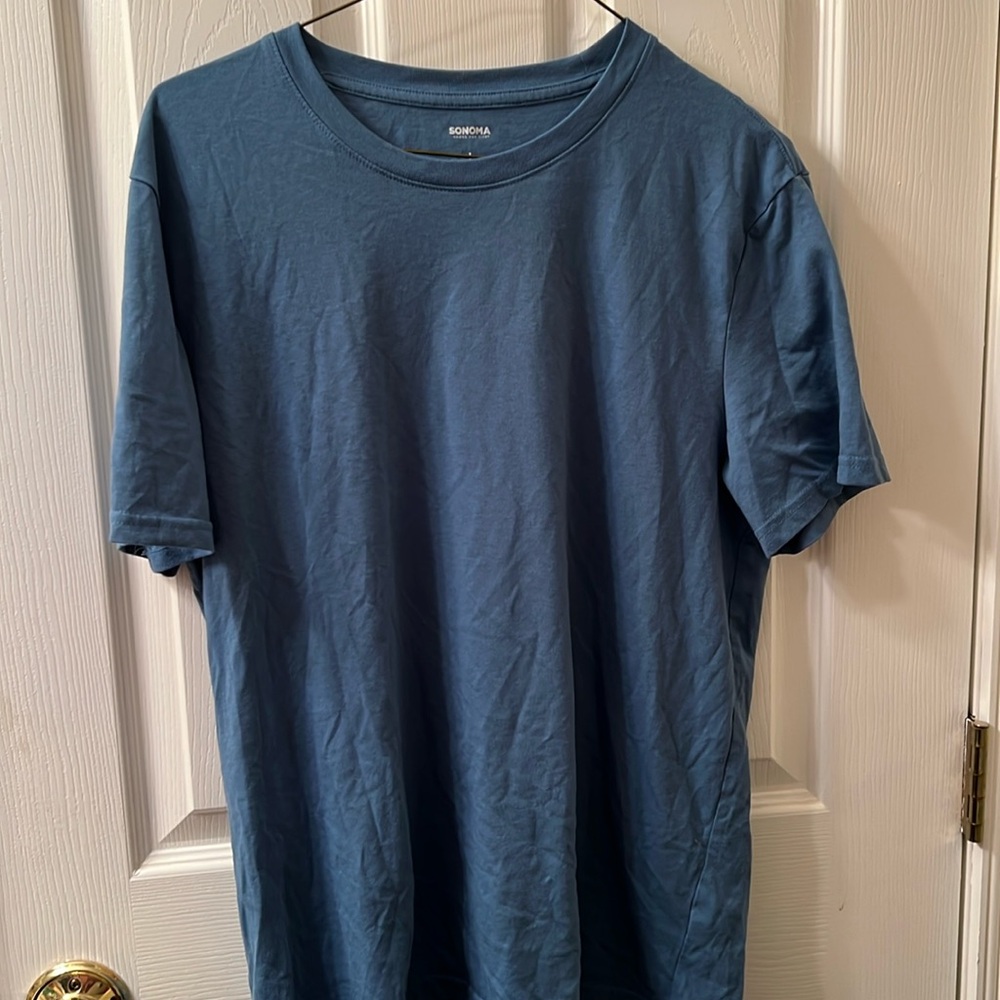 Sonoma Men’s Large short sleeve shirt
